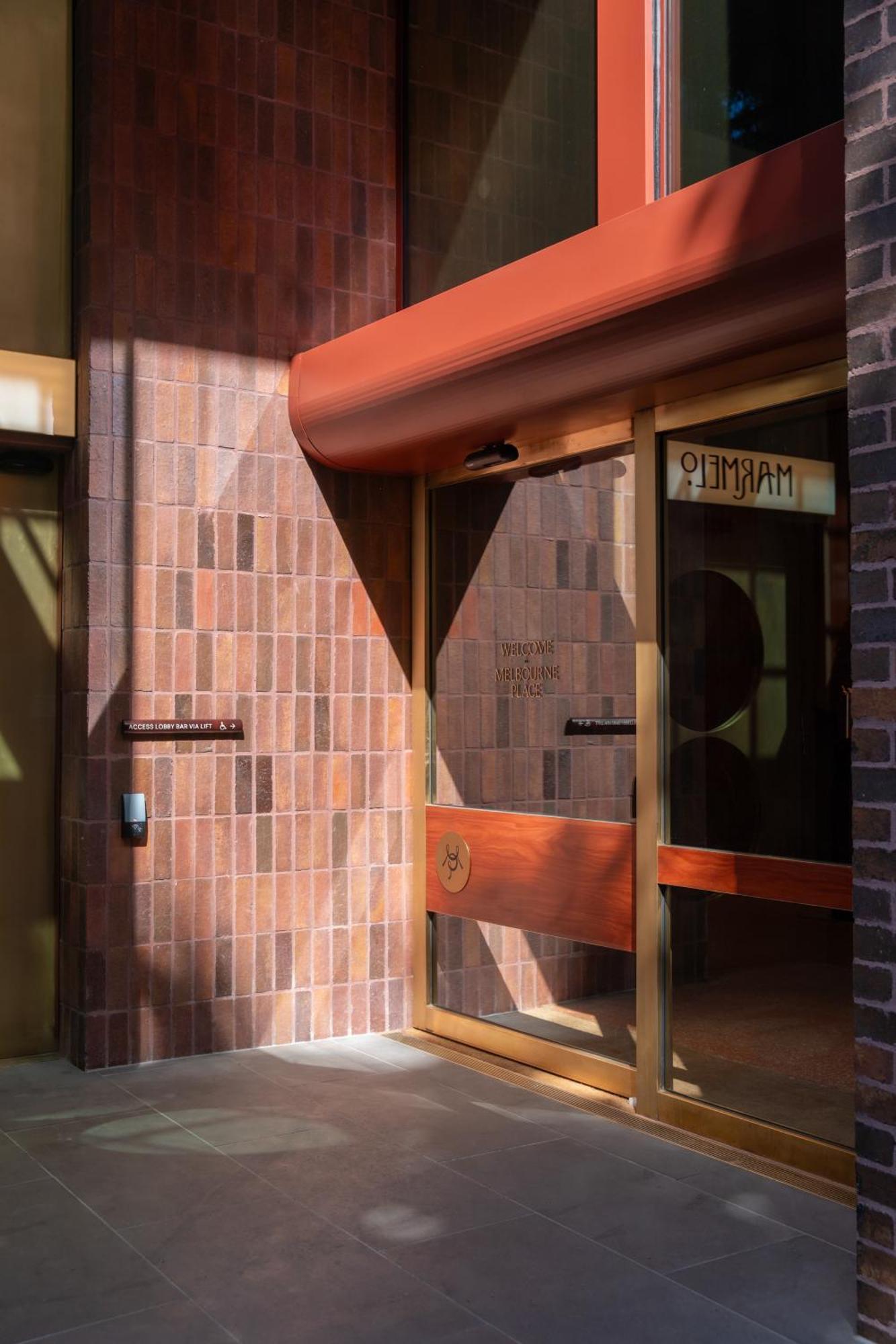 Melbourne Place Exterior photo